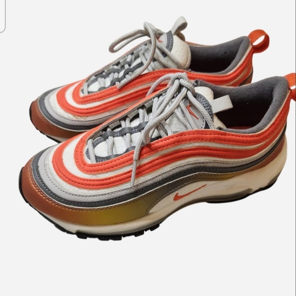 Nike Air Max 97 SE Metallic Red‎ Bronze Sneakers Youth 4.5Y / Women’s 6.5 EUC